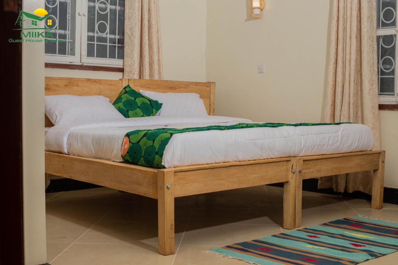 Miika Guest House Entebbe Eksteriør bilde