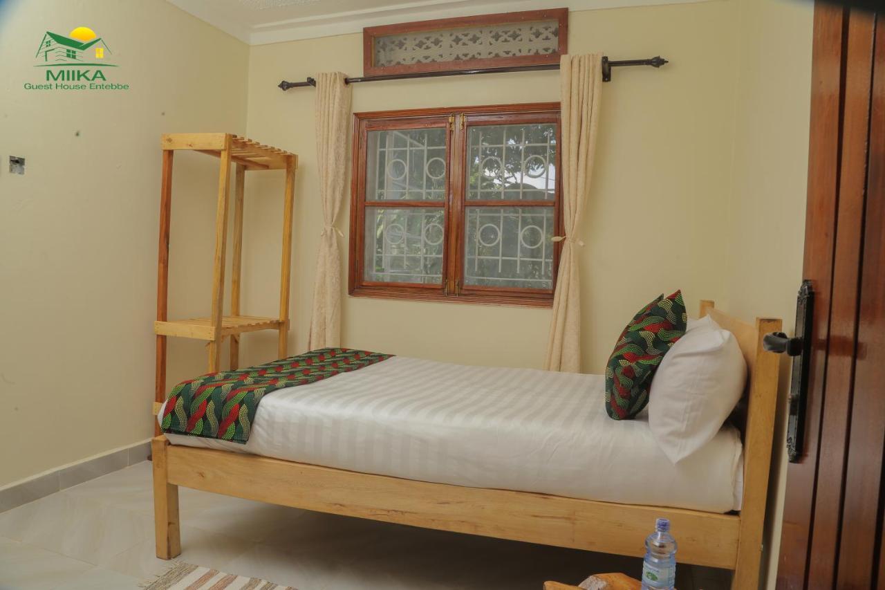 Miika Guest House Entebbe Eksteriør bilde